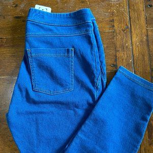 Hue Denim Capri Leggings